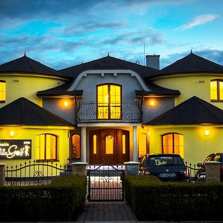 Villa Golf Sliač Exterior foto
